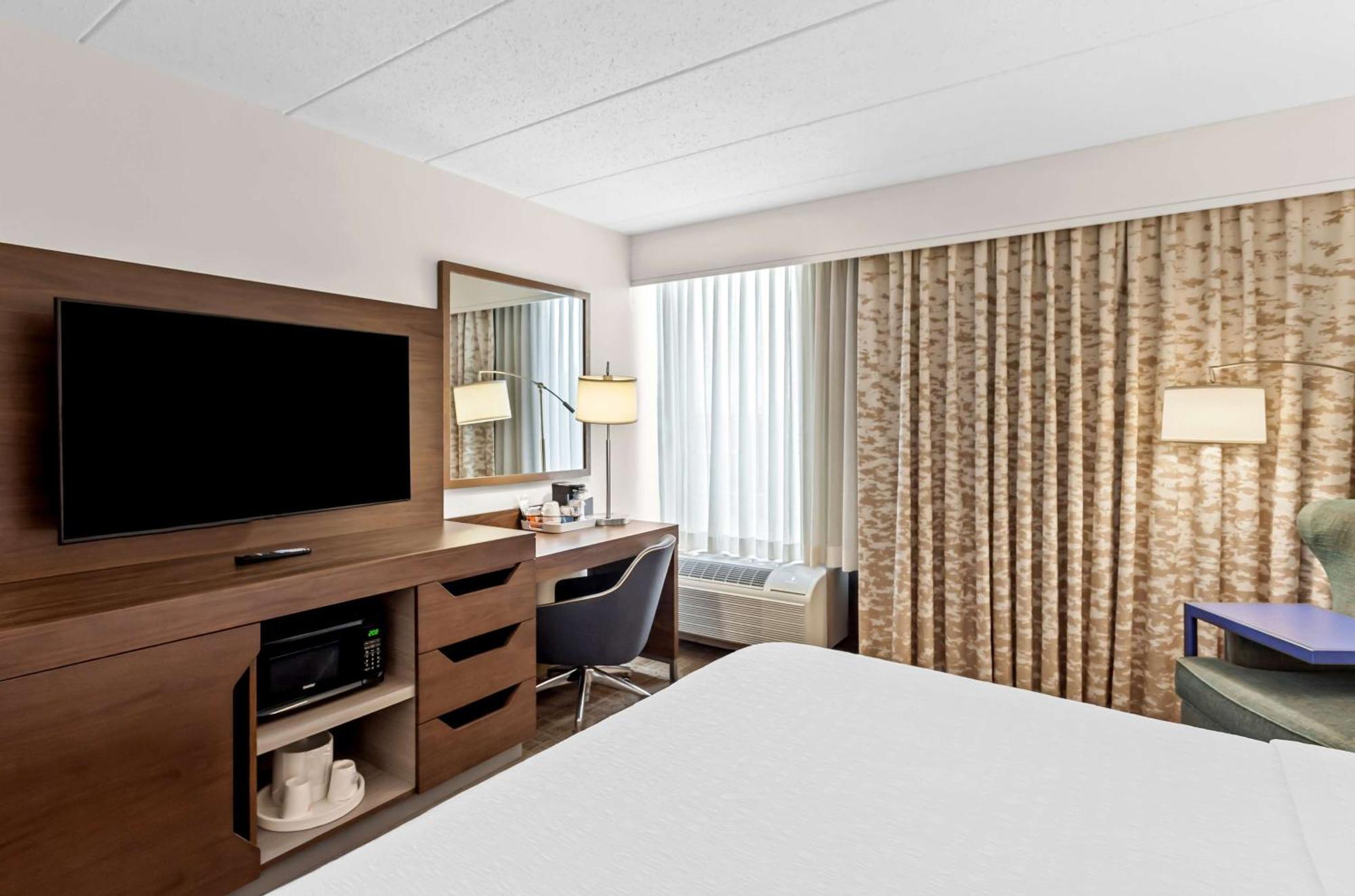 Hampton Inn Chicago-Naperville Exterior foto